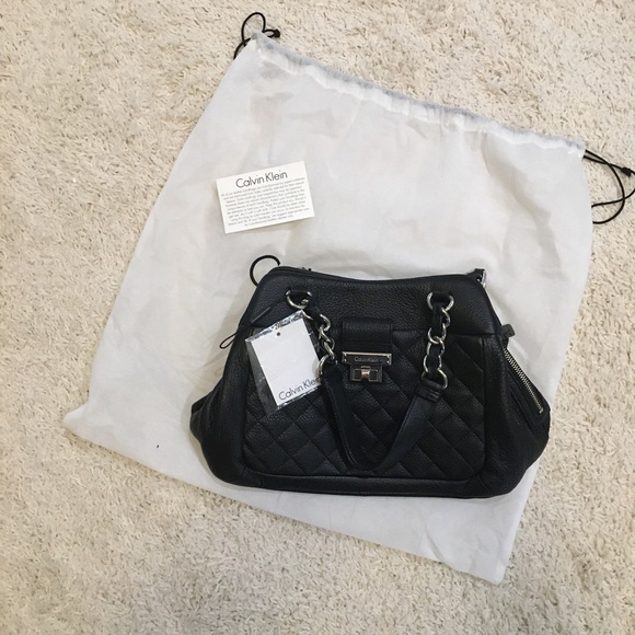 Calvin Klein Black Quilted Leather Handbag - Picture 6 of 6